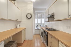 Kitchen- click for photo gallery